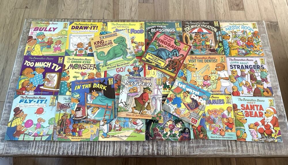 Lot of 23 Berenstain Bears Paperback Books by Stan & Jan Bernstein Various
